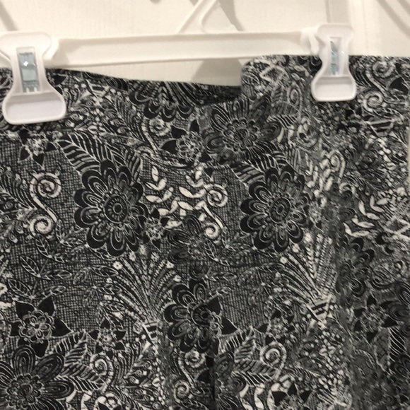 Aeropostale print legging nwt - Picture 3 of 6